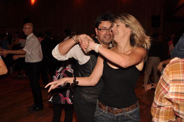 min 2011 12 04 station danse 093